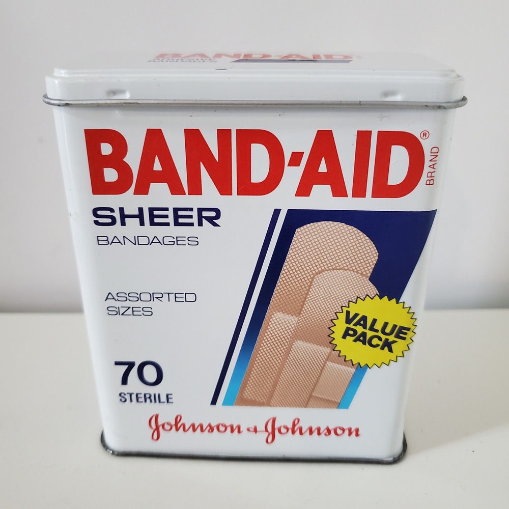 Vintage 1989 Band-Aid Sheer Bandages Metal Tin Johnson & Johnson 70 Count Box